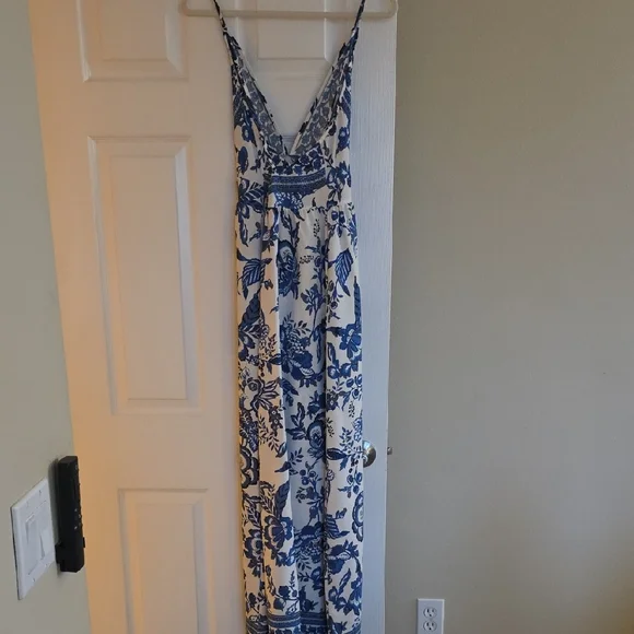 Blue and White Floral Maxi Dress - Picture 3 of 3